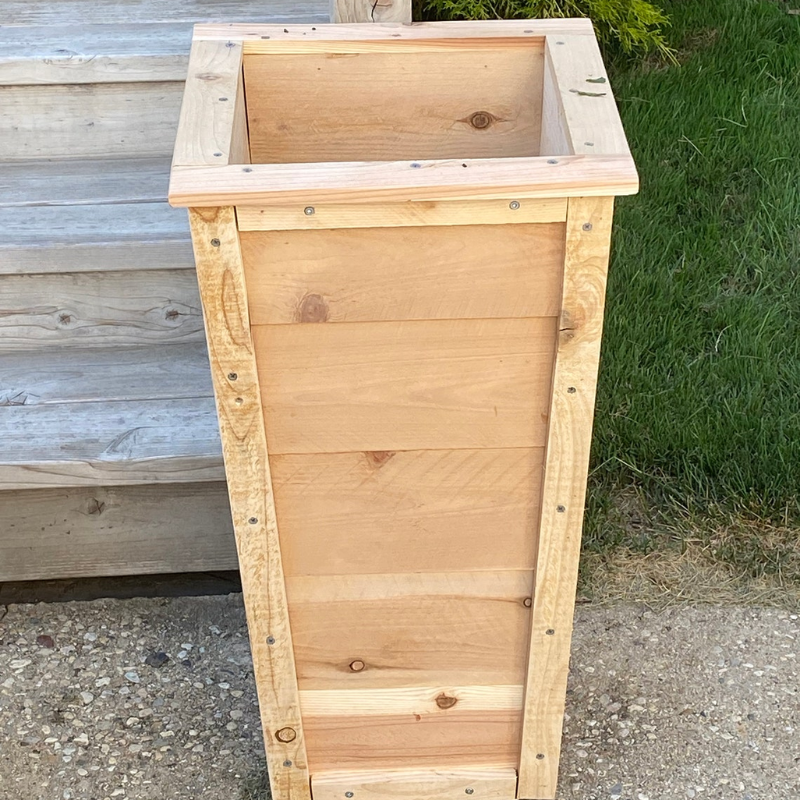 Tall Cedar Planter Box – Outdoor Raised Garden Planter – 14.5" x 14.5" x 26"